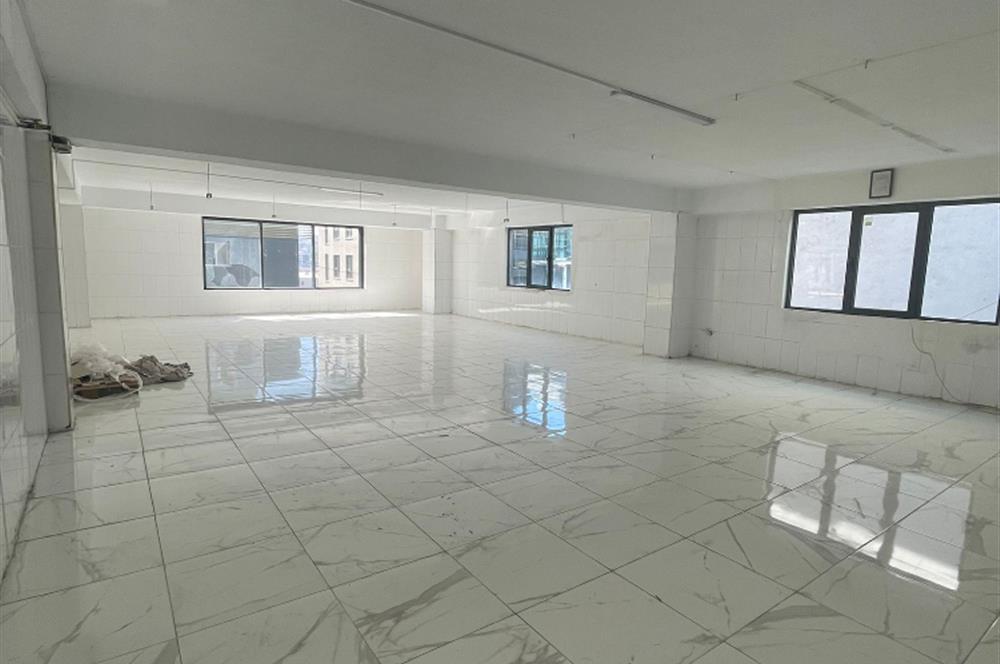 ESENYURT KİRALIK İŞYERİ /ÜRETİM TESİSİ/DEPO/İMALATHANE 750M2