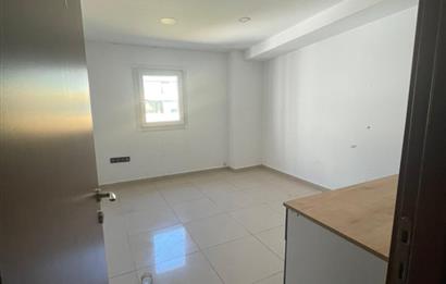 ESENYURT 'TA METROBÜS YANI KİRALIK İŞYERİ -OFİS 700M2 FULL KAT