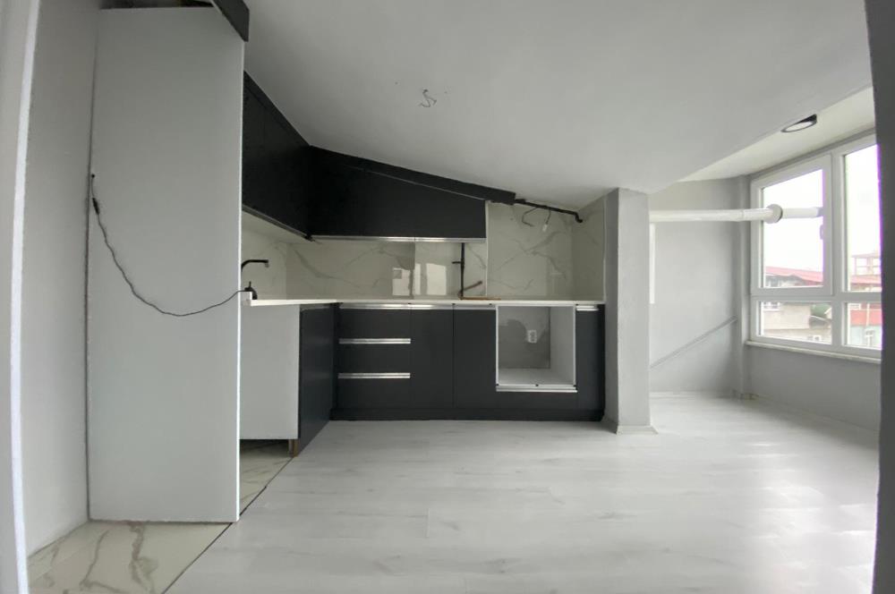 CENTURY 21'DEN KARŞIYAKA'DA 2+1 SATILIK FIRSAT DAİRE