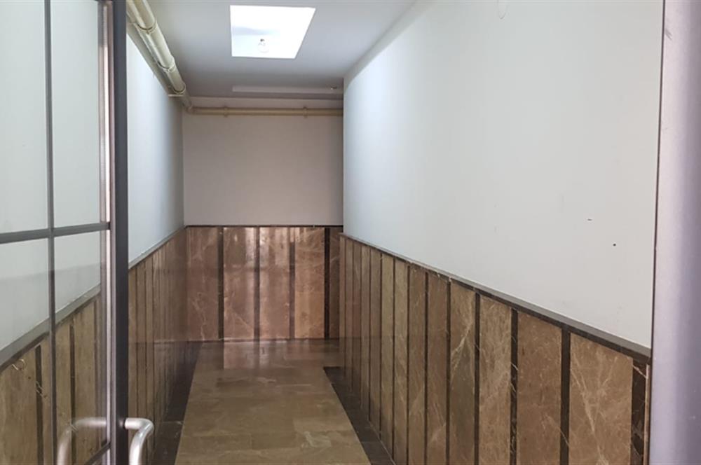 Century21 Bal' dan Bahçelievler'de Eşyasız 1+1  Daire