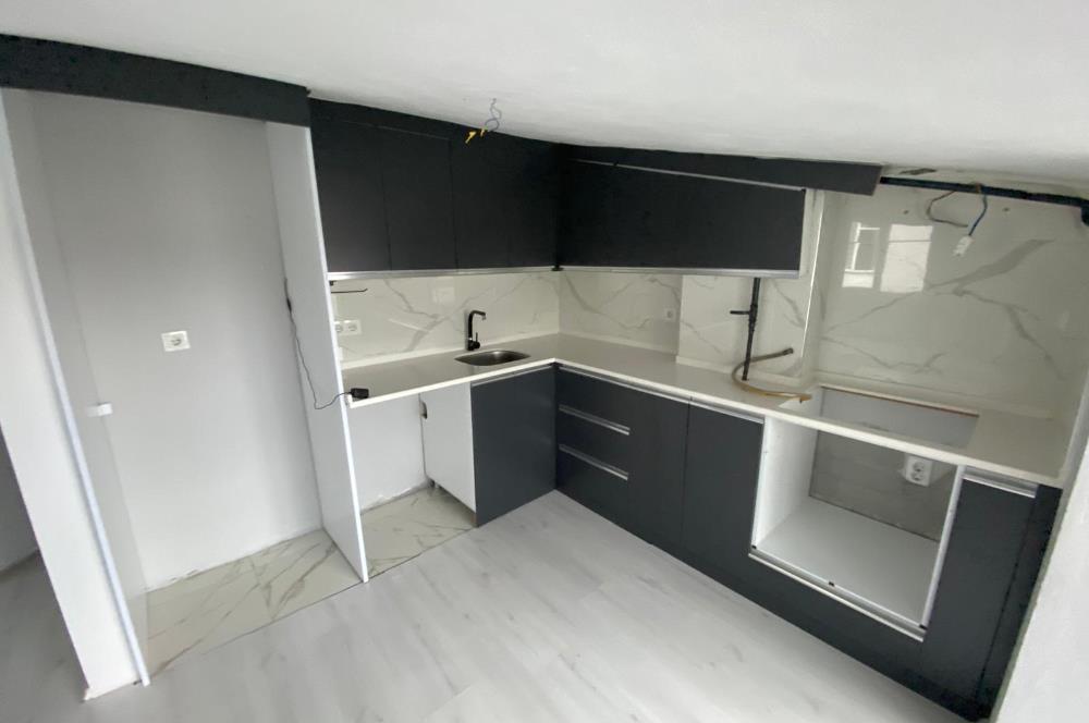 CENTURY 21'DEN KARŞIYAKA'DA 2+1 SATILIK FIRSAT DAİRE