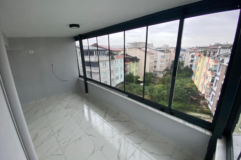 CENTURY 21'DEN KARŞIYAKA'DA 2+1 SATILIK FIRSAT DAİRE