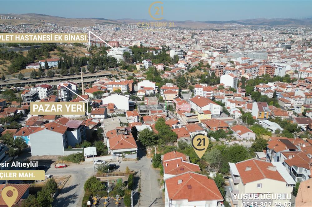 Century21 Bal'dan Dinkçilerde Satılık 2 Katlı Avlulu Kargir Ev
