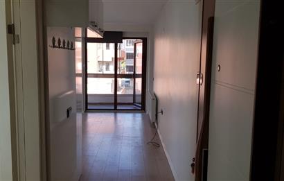 Century21 Bal' dan Bahçelievler'de Eşyasız 1+1  Daire
