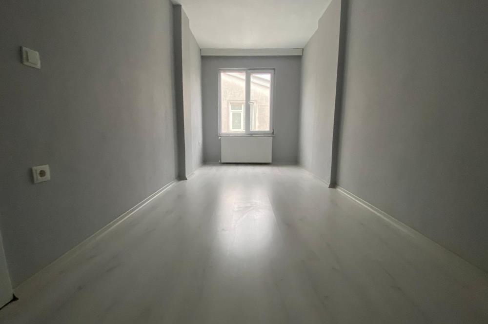 CENTURY 21'DEN KARŞIYAKA'DA 2+1 SATILIK FIRSAT DAİRE