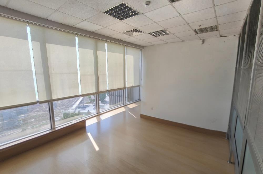 C21 NEXAR'dan Basın Ekspres'te 725 m2 Kurumsal için ideal Ofis