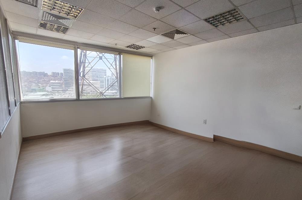 C21 NEXAR'dan Basın Ekspres'te 725 m2 Kurumsal için ideal Ofis