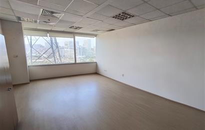 C21 NEXAR'dan Basın Ekspres'te 725 m2 Kurumsal için ideal Ofis