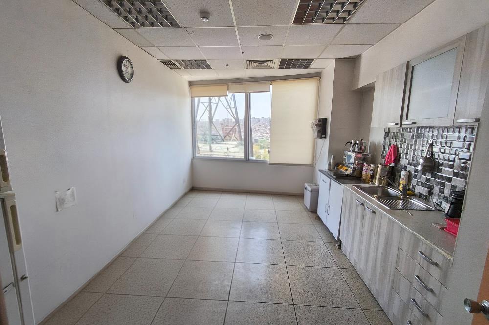 C21 NEXAR'dan Basın Ekspres'te 725 m2 Kurumsal için ideal Ofis
