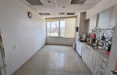 C21 NEXAR'dan Basın Ekspres'te 725 m2 Kurumsal için ideal Ofis