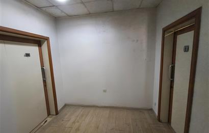 C21 NEXAR'dan Basın Ekspres'te 725 m2 Kurumsal için ideal Ofis