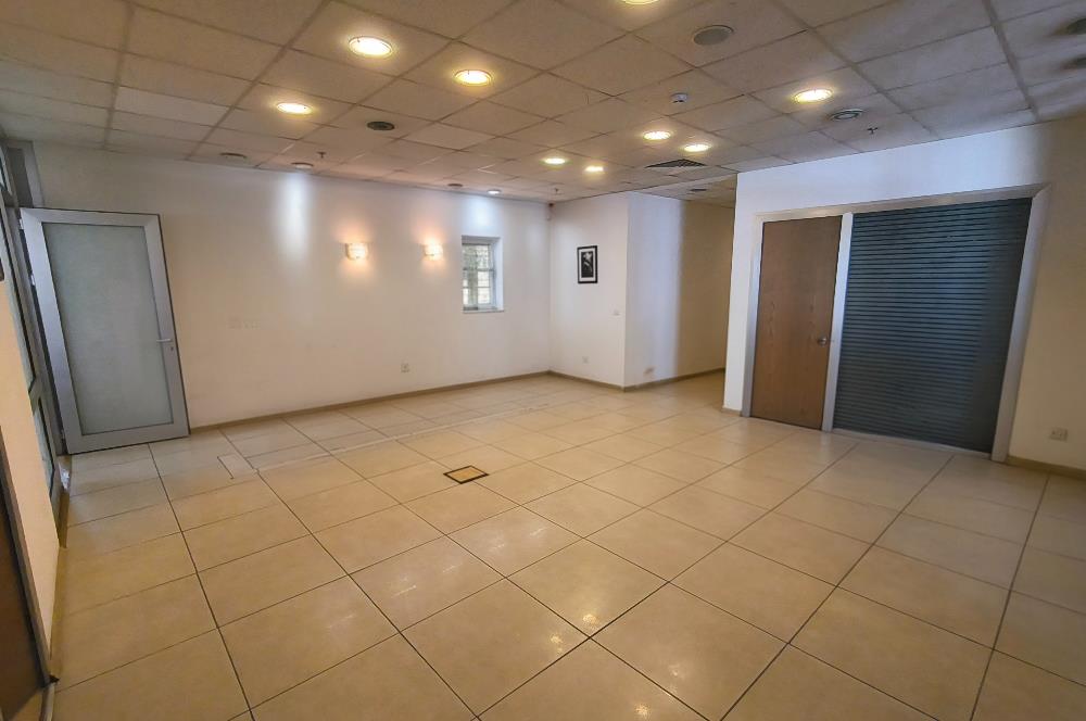 C21 NEXAR'dan Basın Ekspres'te 725 m2 Kurumsal için ideal Ofis