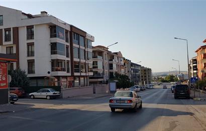 Century21 Bal' dan Bahçelievler'de Eşyasız 1+1  Daire