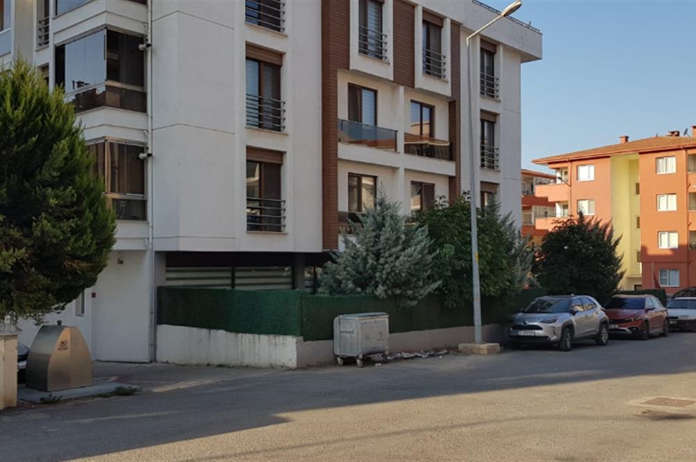Century21 Bal' dan Bahçelievler'de Eşyasız 1+1  Daire