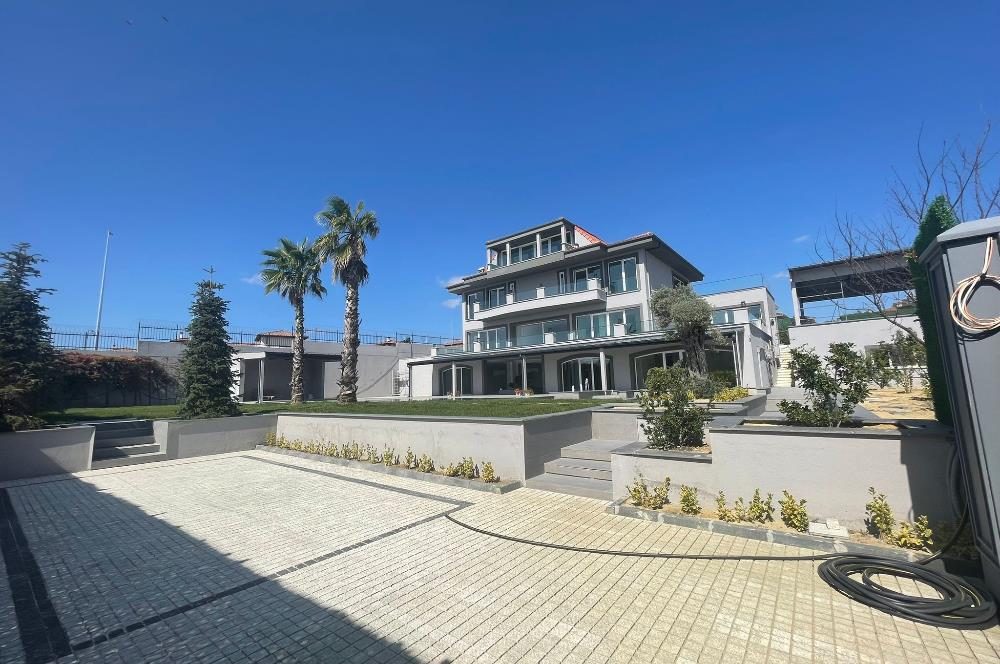 ULTRA LÜKS GÖL VE DENİZ MANZARALI VİLLA - 3 DÖNÜM ARAZİ ÜZERİNDE MUHTEŞEM YAŞAM ALANI