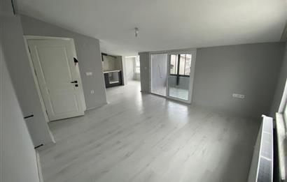 CENTURY 21'DEN KARŞIYAKA'DA 2+1 SATILIK FIRSAT DAİRE
