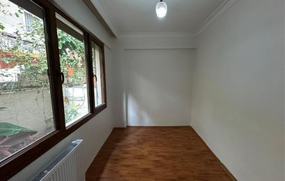 Balçova’da Bahçeli 2+1 Daire – 113 m², Jeotermal Isınmalı, Merkezi Konumda