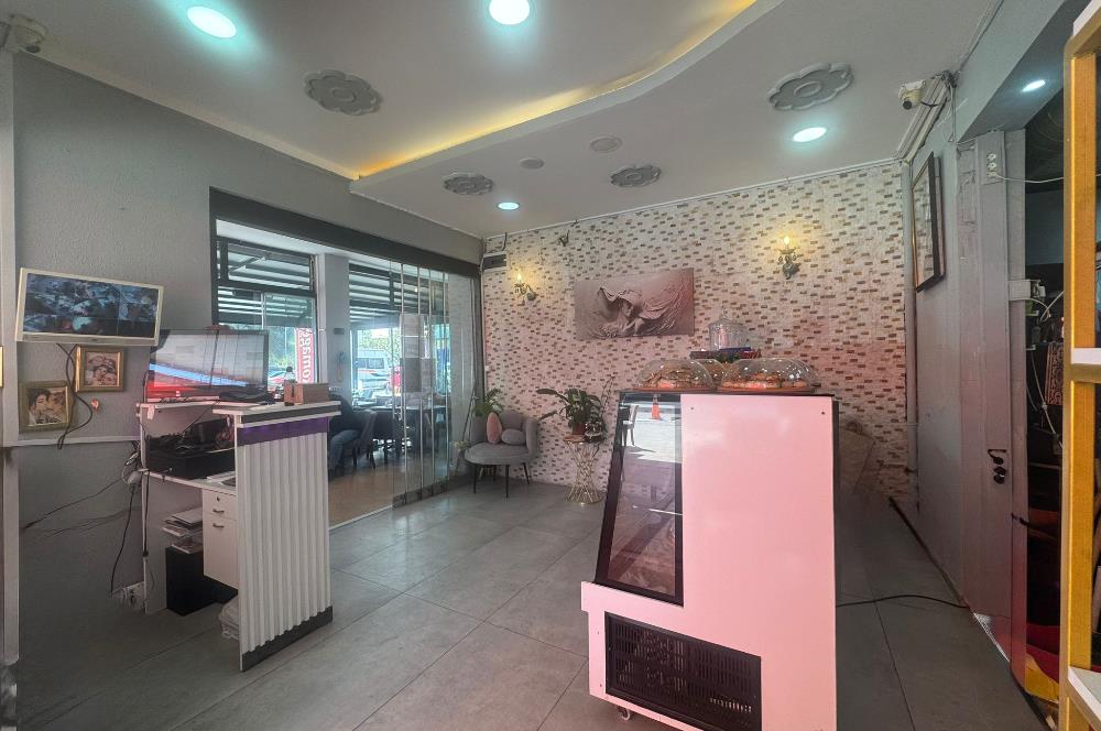 Medicalpoint Hastanesi Yanı Köşe Konumda Devren Kiralık Cafe