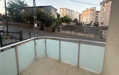 MALTEPE MERKEZİ KONUMDA FERAH, BALKONLU,İÇİ YENİ SATILIK 3+1