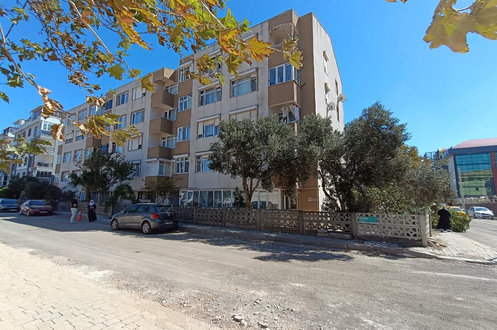 CENTURY21 BAL'DAN 600 EVLER GÜVEN SİTESİ SATILIK 3+1