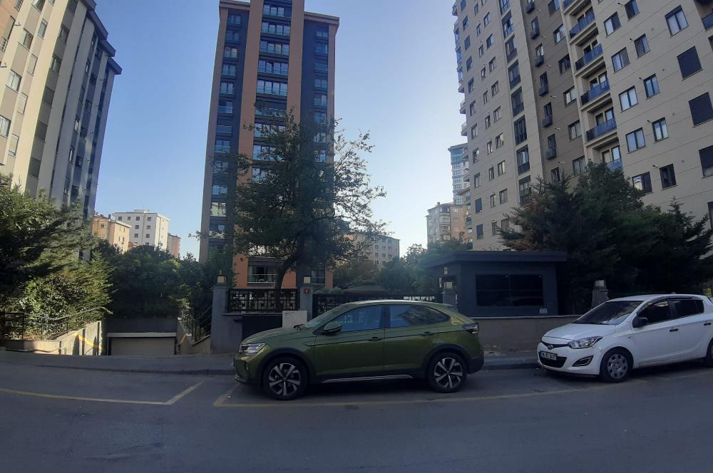 KOZYATAĞI'NDA AİLELER İÇİN FIRSAT DAİRE!
