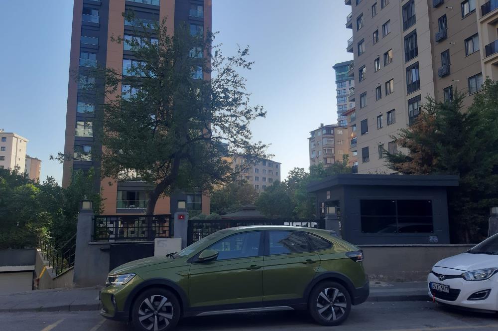 KOZYATAĞI'NDA AİLELER İÇİN FIRSAT DAİRE!