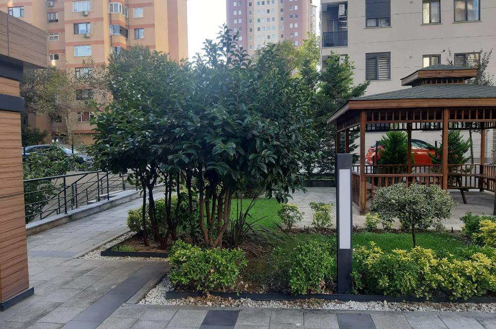 KOZYATAĞI'NDA AİLELER İÇİN FIRSAT DAİRE!