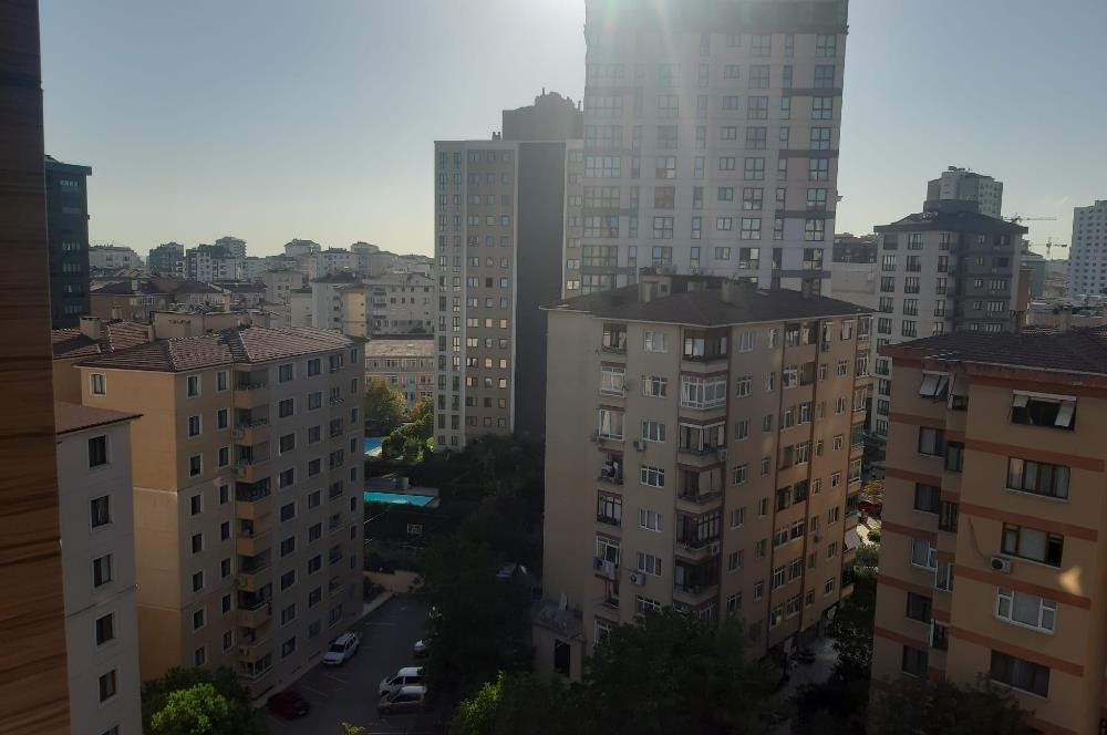 KOZYATAĞI'NDA AİLELER İÇİN FIRSAT DAİRE!
