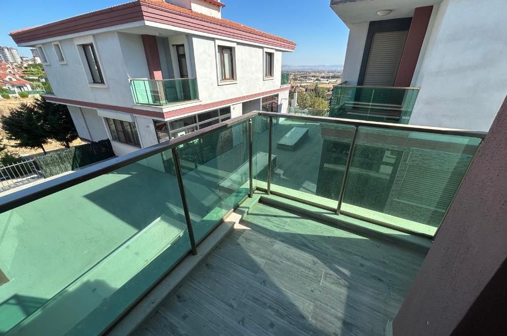 C21 BAL'DAN YENİ MAHALLE VİLLALAR BÖLGESİNDE 5+2 SATILIK VİLLA