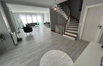 C21 BAL'DAN YENİ MAHALLE VİLLALAR BÖLGESİNDE 5+2 SATILIK VİLLA