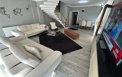 C21 BAL'DAN YENİ MAHALLE VİLLALAR BÖLGESİNDE 5+2 SATILIK VİLLA