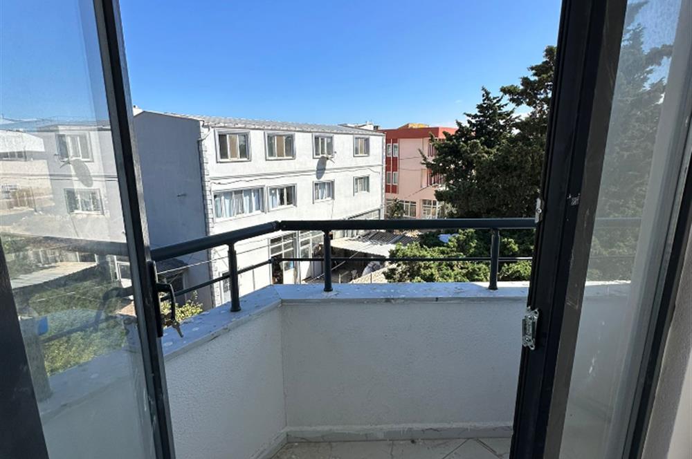 Ayyıldız Mahallesinde Deniz Manzaralı 1+1 Sıfır Daire