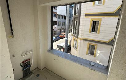 Çarşıya ve Pazara Yürüme Mesafesinde Sıfır 2+1 Daire