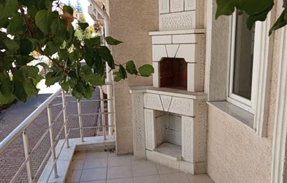 ÇANKAYA MAH.ESENYURT SİTESİ KİRALIK VİLLA