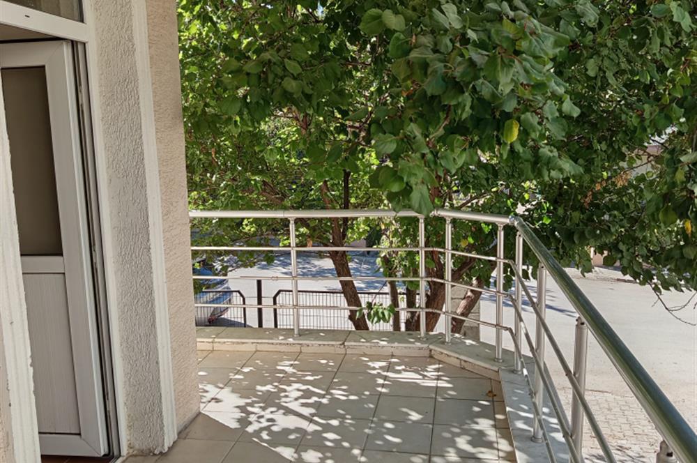 ÇANKAYA MAH.ESENYURT SİTESİ KİRALIK VİLLA