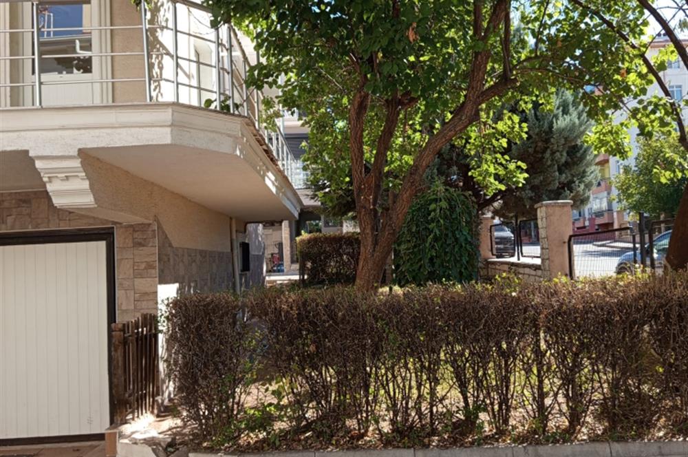 ÇANKAYA MAH.ESENYURT SİTESİ KİRALIK VİLLA