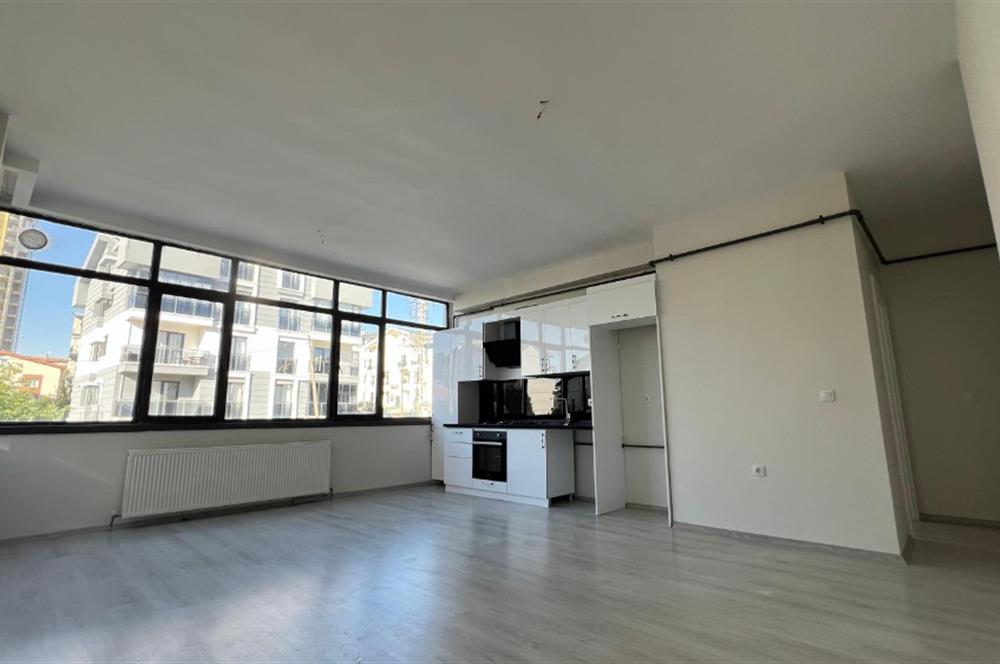 İNCEKTE MERKEZİ KONUMDA KAPALI GARAJLI 2+1 SATILIK DAİRE