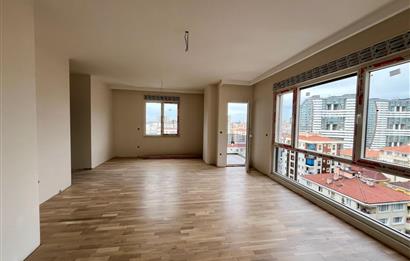 ZİVERBEY'DE PANORAMİK İSTANBUL MANZARALI 130 M2 3+1 LÜX DAİRE
