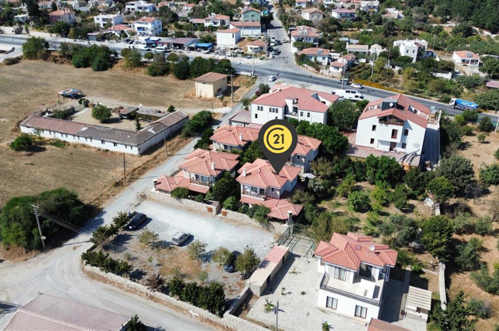 Satılık Villa Datça Reşadiye Dubleks 4+1 bahçe kullanımlı 260m²