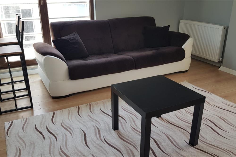 Century21 Bal' dan Bahçelievler'de Eşyalı 1+1 Kiralık Daire