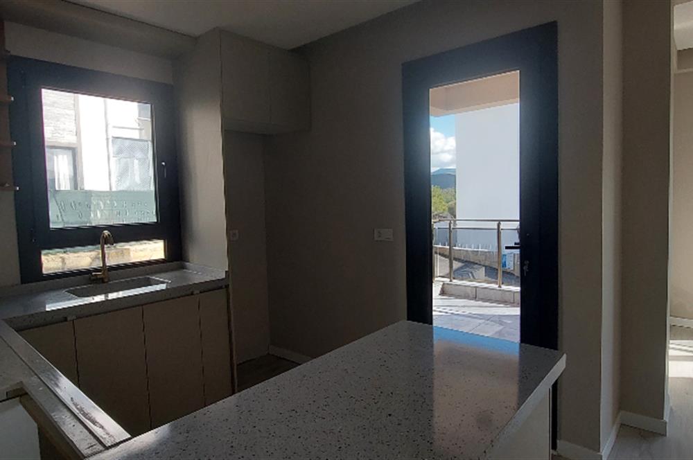 Bodrum-Mumcularda 2+1 site içinde kiralık daire