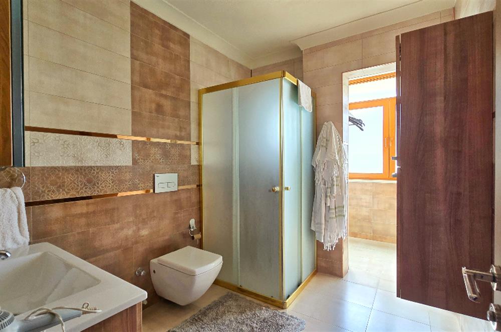 Satılık Villa Datça Reşadiye Dubleks 4+1 bahçe kullanımlı 260m²
