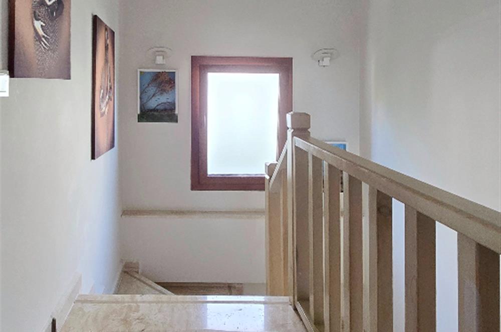 Satılık Villa Datça Reşadiye Dubleks 4+1 bahçe kullanımlı 260m²