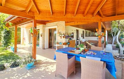 Satılık Villa Datça Reşadiye Dubleks 4+1 bahçe kullanımlı 260m²