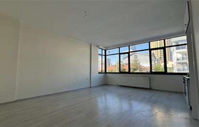 İNCEKTE MERKEZİ KONUMDA KAPALI GARAJLI 2+1 SATILIK DAİRE