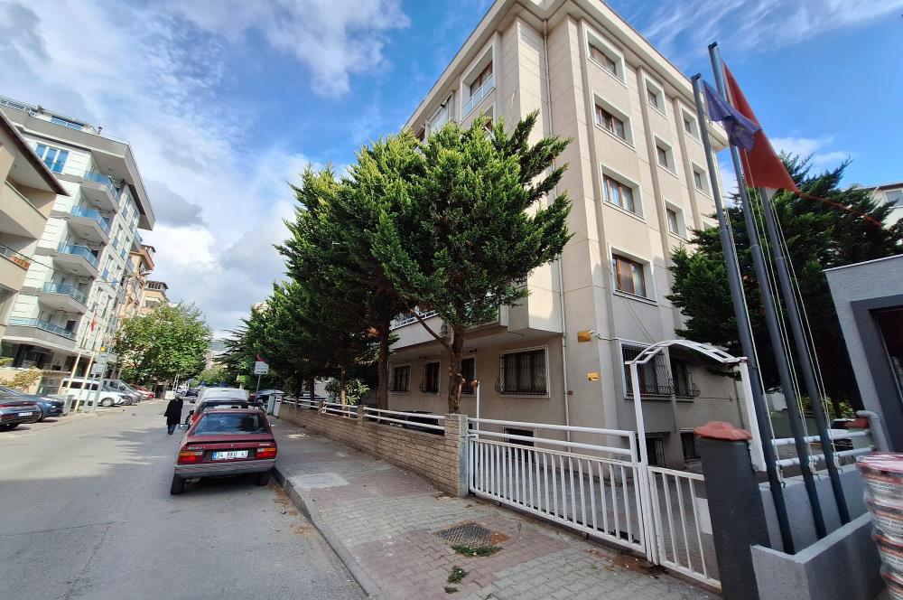 E_5'e YAKIN OTOPARKLI, ASANSÖRLÜ