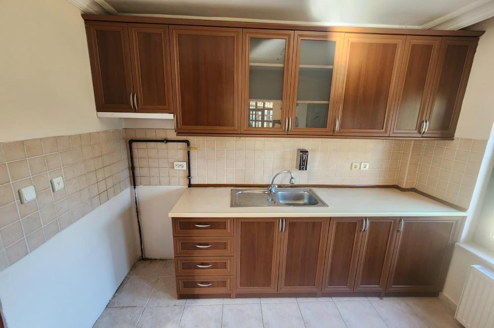 GÖLBAŞI DOĞA SİTESİNDE GENİŞ BAHÇELİ TAM MÜSTAKİL 4+2 VİLLA 