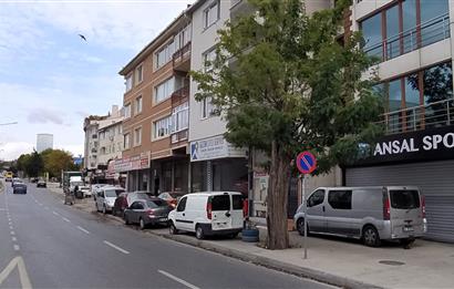 NAUTİLUS AVM KARŞISINDA, MARMARAY VE METRO DURAĞININ DİBİNDE...