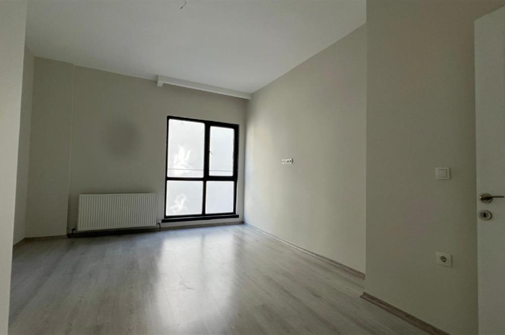 İNCEKTE MERKEZİ KONUMDA KAPALI GARAJLI 2+1 SATILIK DAİRE