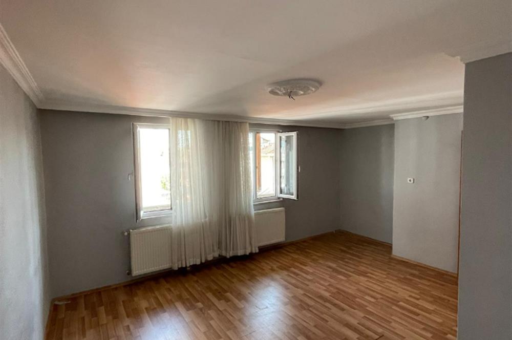 C21 İz Gayrimenkul – Efe Ökden’den Kiralık 1+1 Daire
